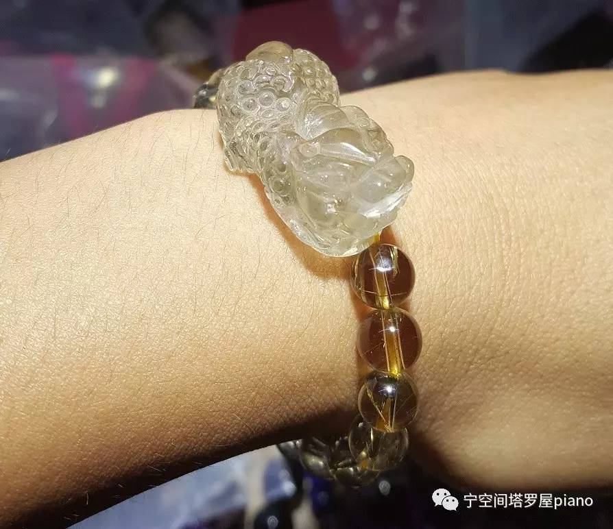 (水晶推广)黄水晶貔貅发晶手串 超旺财运 只有一条