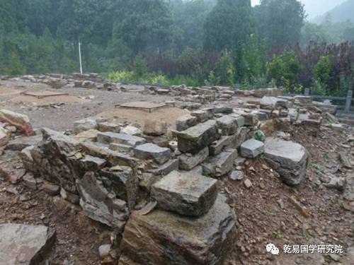 跟李计忠大师学风水： 住宅基地吉凶的判断与取弃——吉利的基地