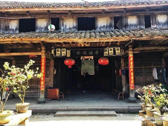 清明访千古明相刘伯温故里，探九龙抢珠之风水宝地