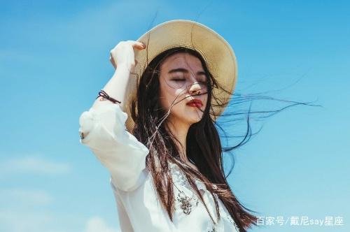 星座研究：水瓶座女生在别人眼中的10种样子！