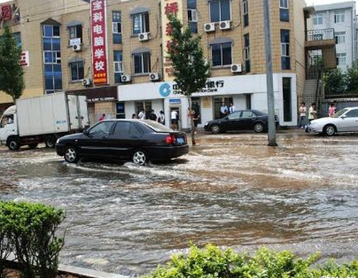 梦见爆发大水