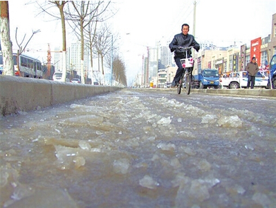 梦见道路积水