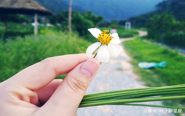 摩羯座：即使发怒也不会歇斯底里，更多的是沉默