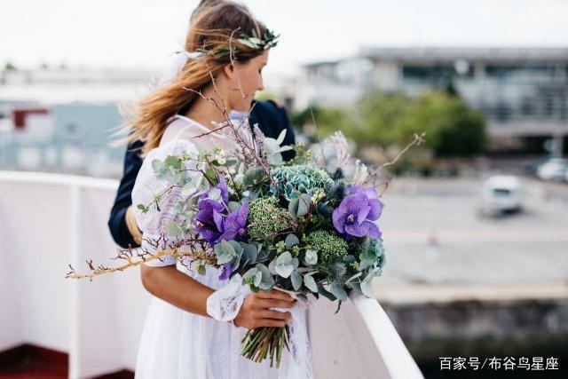 菩萨心肠！这3个星座女生一心向善，旺夫又守财，谁娶谁发达