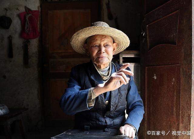 男人过了“不惑之年”，这些部位的毛越浓密，生命线可能越长