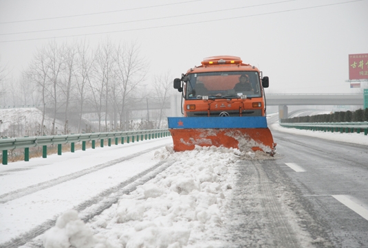  梦见除雪