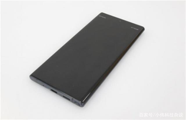 Note10谍照再曝光，三星或放弃耳机孔，“眉心痣”基本确定