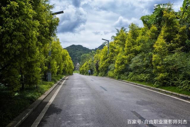 它紧邻曾经的“中国生命线”史迪威公路 被印在货币上的世界奇观