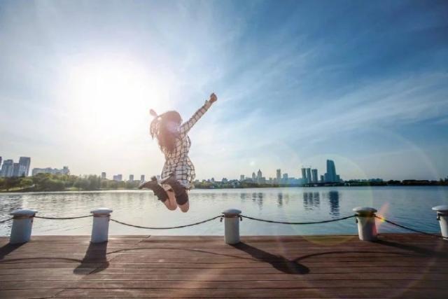 双子座：斯人若彩虹，遇上方知有