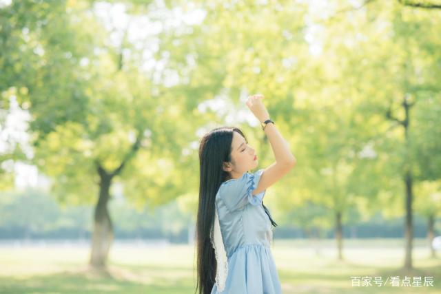 白羊座：爱是可念不可说，你是可想不可得，我偏生执着